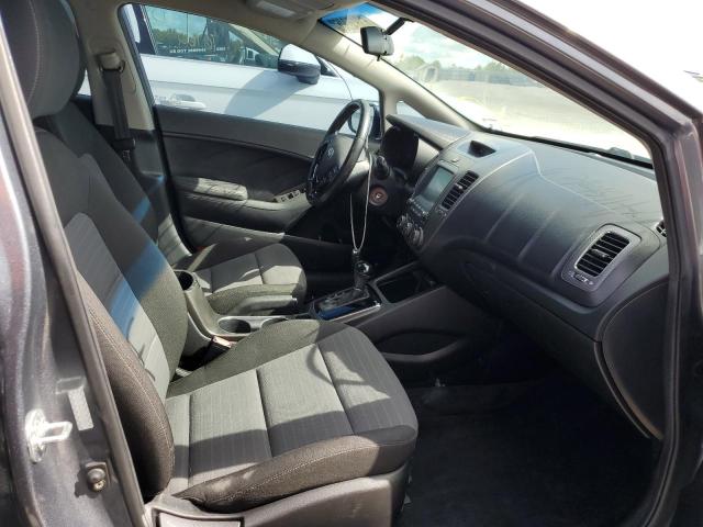 Photo 5 from auction – 2017 KIA FORTE LX with VIN 3KPFL4A76HE009857