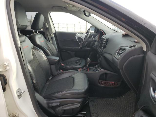 Photo 5 from auction – 2019 JEEP COMPASS TR with VIN 3C4NJDDB1KT601025