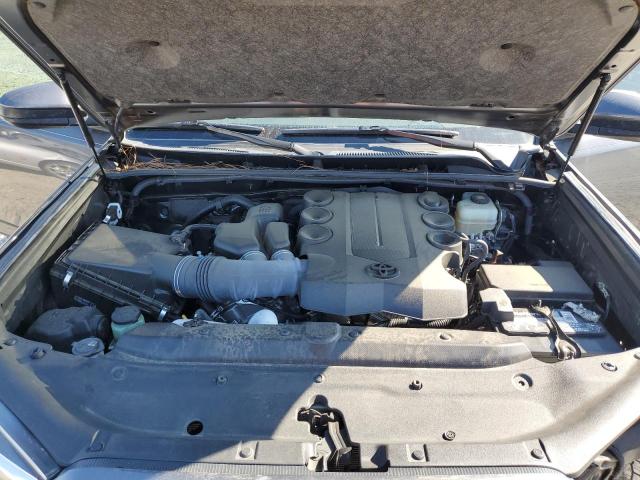 Photo 7 from auction – 2019 TOYOTA 4RUNNER SR with VIN JTEBU5JR6K5683797