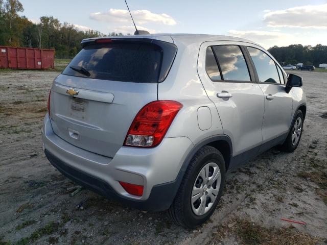 Photo 4 from auction – 2017 CHEVROLET TRAX LS with VIN 3GNCJKSB6HL257710