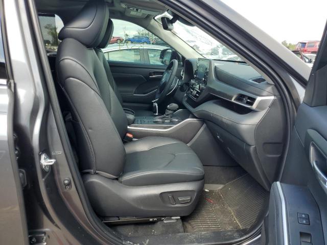 Photo 5 from auction – 2022 TOYOTA HIGHLANDER with VIN 5TDGZRAH7NS556758