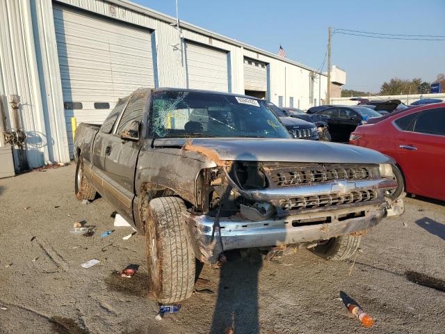 CHEVROLET SILVERADO 2001 with VIN 2GCEC19T711354054 - Photo from auction