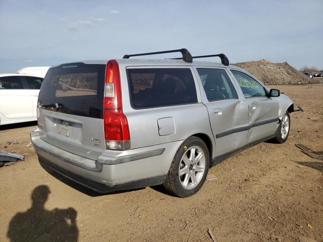 Photo 4 from auction – 2004 VOLVO V70 with VIN YV1SW59V342403414