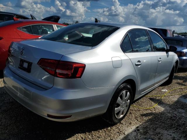 Photo 4 from auction – 2015 VOLKSWAGEN JETTA BASE with VIN 3VW2K7AJ7FM402409