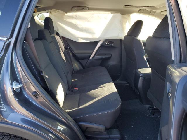 Photo 6 from auction – 2017 TOYOTA RAV4 XLE with VIN JTMRFREV1HJ705703