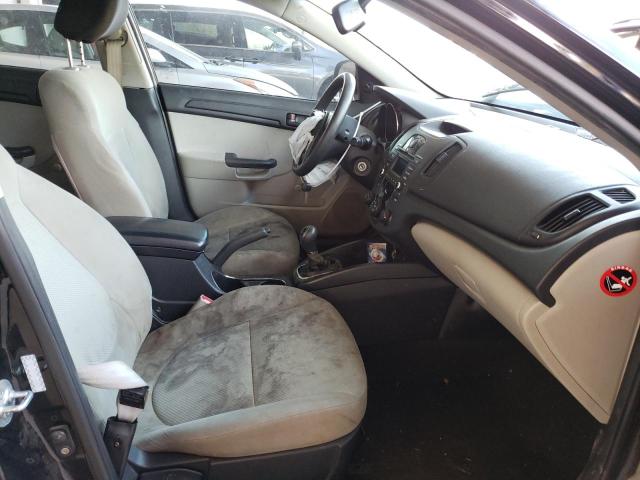 Photo 5 from auction – 2013 KIA FORTE LX with VIN KNAFT4A28D5716403