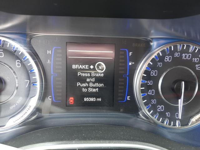Photo 9 from auction – 2017 CHRYSLER 200 LIMITE with VIN 1C3CCCAB7HN503128