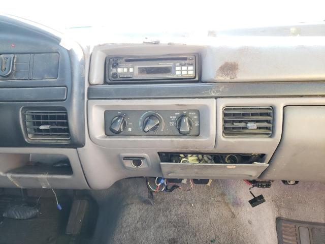 Photo 9 from auction – 1996 FORD F150 with VIN 1FTEX15H1TKA23740