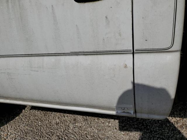 Photo 9 from auction – 2004 CHEVROLET SILVERADO with VIN 1GBJC34U34E236567