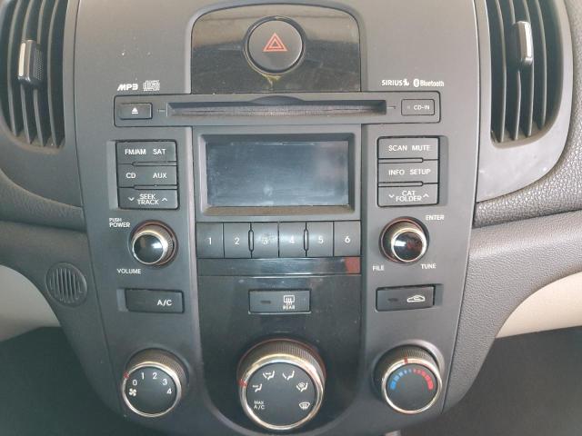 Photo 9 from auction – 2010 KIA FORTE EX with VIN KNAFU4A28A5861661