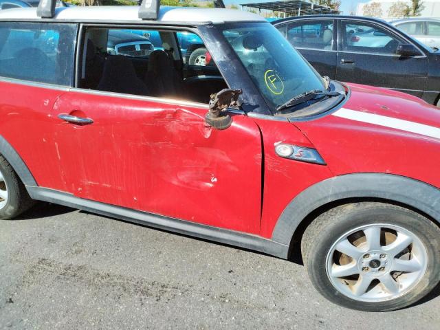 Photo 9 from auction – 2008 MINI COOPER S with VIN WMWMF73548TV37302