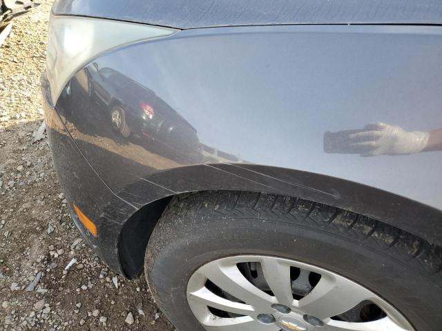 Photo 9 from auction – 2011 CHEVROLET CRUZE LS with VIN 1G1PC5SH1B7152863
