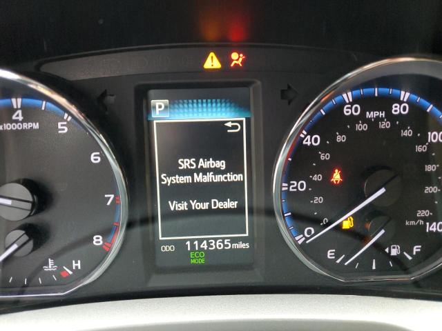 Photo 8 from auction – 2016 TOYOTA RAV4 XLE with VIN 2T3RFREV1GW513827