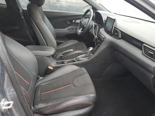 Photo 5 from auction – 2020 HYUNDAI VELOSTER B with VIN KMHTG6AF5LU021675