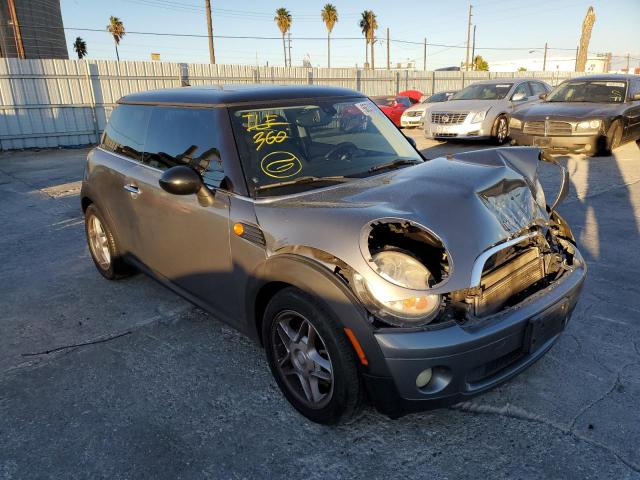 MINI COOPER 2010 with VIN WMWMF3C54ATZ25421 - Photo from auction
