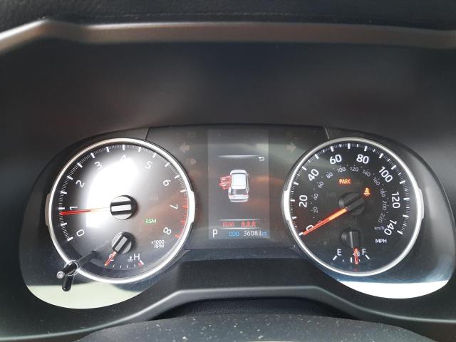 Photo 8 from auction – 2019 TOYOTA RAV4 XLE with VIN 2T3W1RFV6KC020428