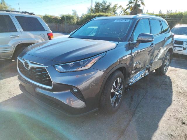 Photo 2 from auction – 2021 TOYOTA HIGHLANDER with VIN 5TDHZRBH0MS077020