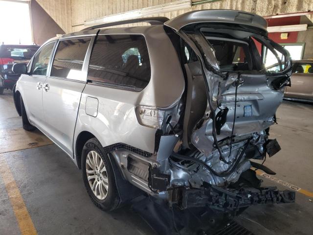 Photo 3 from auction – 2014 TOYOTA SIENNA XLE with VIN 5TDYK3DC2ES474328
