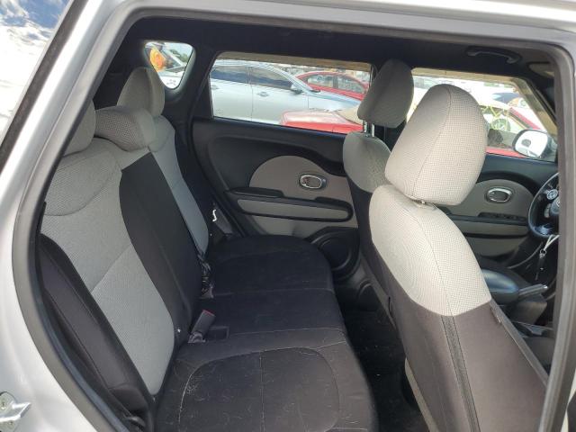 Photo 6 from auction – 2015 KIA SOUL with VIN KNDJN2A28F7775714