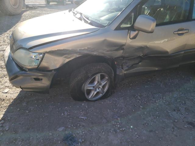 Photo 9 from auction – 2002 LEXUS RX 300 with VIN JTJHF10U320239665