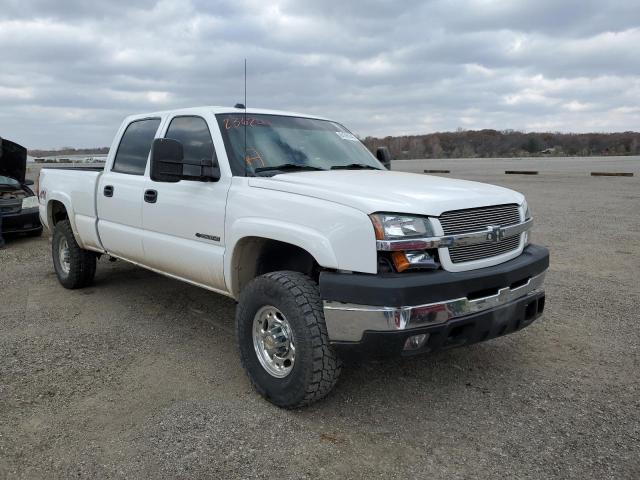 CHEVROLET SILVERADO 2004 z numerem VIN 1GCHK23U24F236241 - Zdjęcie z aukcji