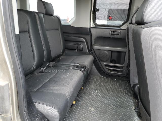 Photo 6 from auction – 2004 HONDA ELEMENT EX with VIN 5J6YH18574L000383