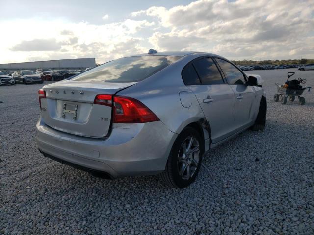 Photo 4 from auction – 2015 VOLVO S60 with VIN YV140MFJ6F1364784