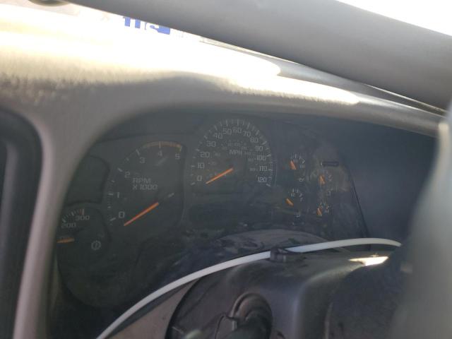 Photo 8 from auction – 2005 CHEVROLET SILVERADO with VIN 1GCHK29285E107272