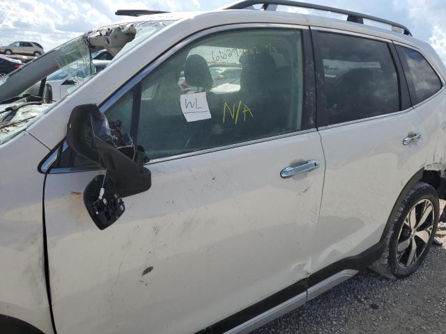Photo 9 from auction – 2019 SUBARU FORESTER T with VIN JF2SKAWC7KH435534