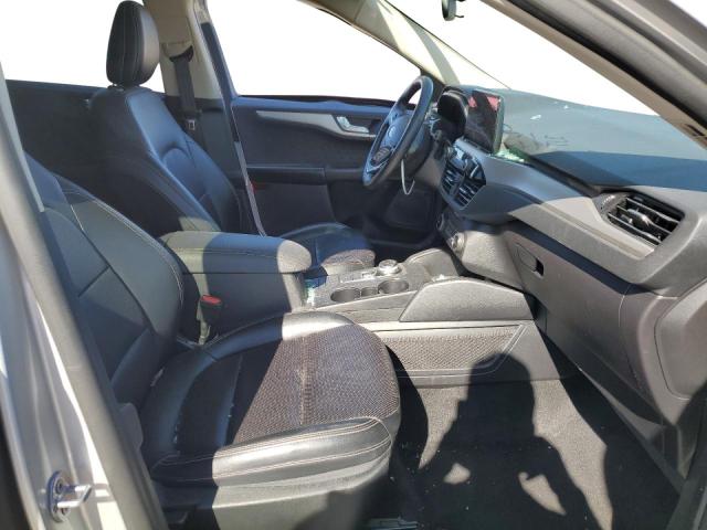 Photo 5 from auction – 2020 FORD ESCAPE SEL with VIN 1FMCU0H69LUB14372
