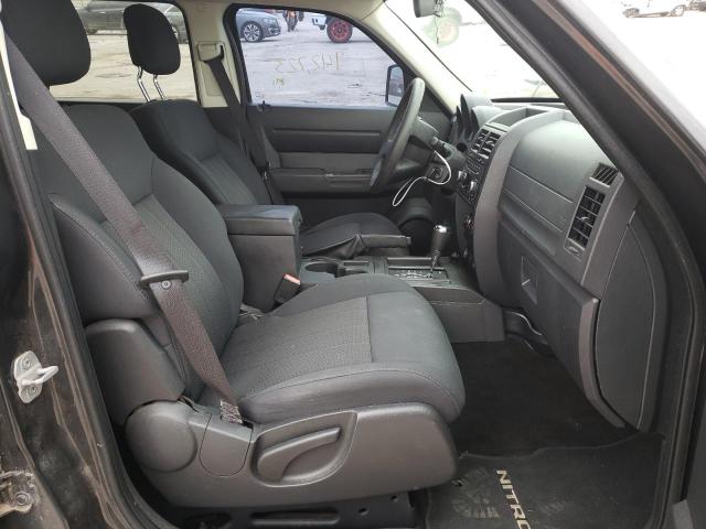 Photo 5 from auction – 2011 DODGE NITRO HEAT with VIN 1D4PT4GK7BW589233