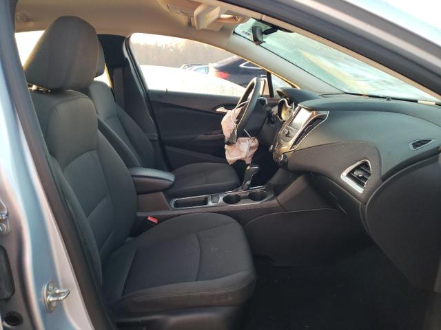 Photo 5 from auction – 2017 CHEVROLET CRUZE with VIN 1G1BE5SM0H7210939