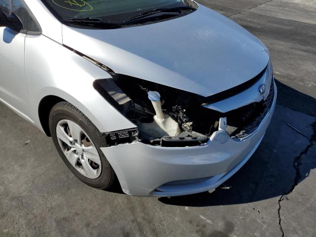 Photo 9 from auction – 2015 KIA FORTE LX with VIN KNAFK4A60F5260860