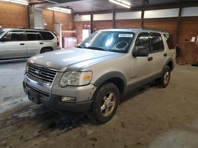 Photo 2 from auction – 2006 FORD EXPLORER X with VIN 1FMEU63E46UB35953