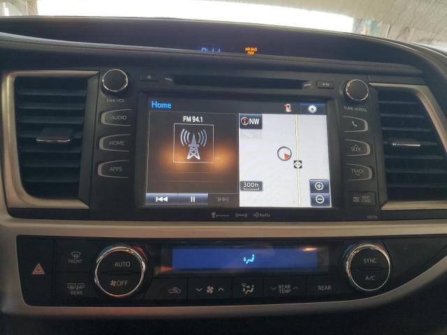 Photo 9 from auction – 2017 TOYOTA HIGHLANDER with VIN 5TDJZRFH0HS520770