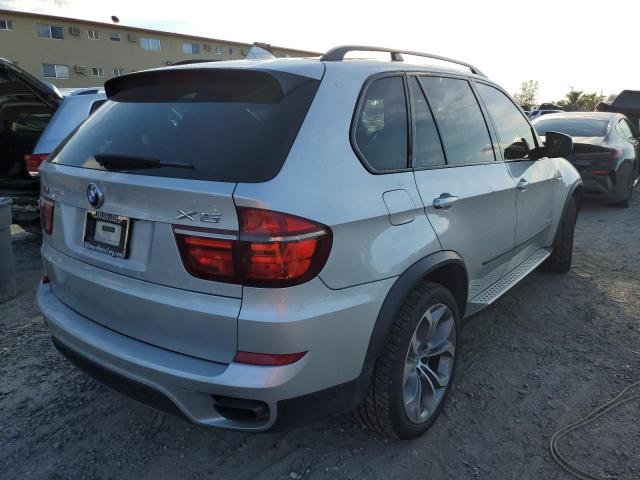 Photo 4 from auction – 2012 BMW X5 XDRIVE5 with VIN 5UXZV8C52CL423677