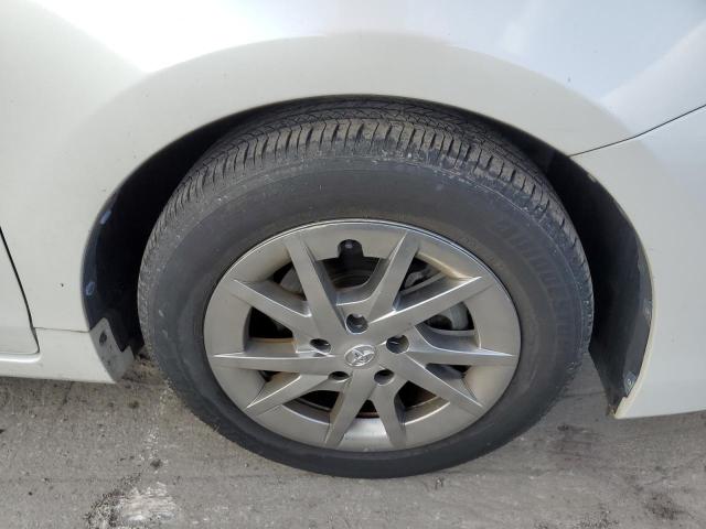 Photo 9 from auction – 2017 TOYOTA PRIUS V with VIN JTDZN3EU1HJ070988