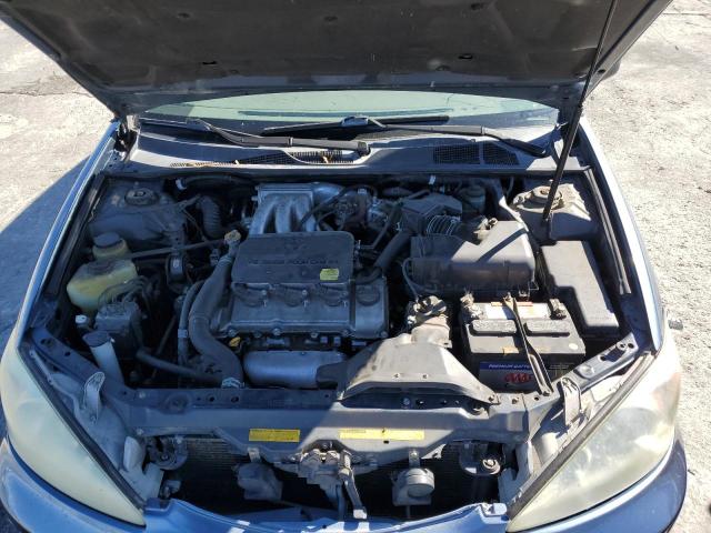 Photo 11 from auction – 2002 TOYOTA CAMRY LE with VIN JTDBF30K120085377