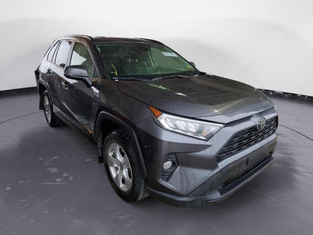 Photo 4 from auction – 2020 TOYOTA RAV4 XLE with VIN JTMP1RFV2LJ037441