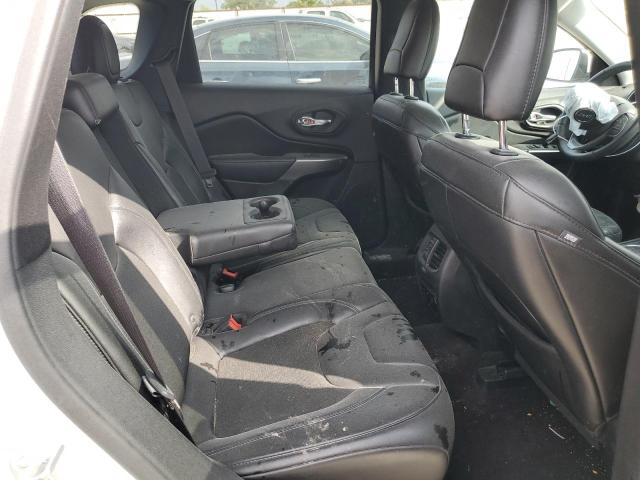 Photo 6 from auction – 2019 JEEP CHEROKEE L with VIN 1C4PJLLB0KD221880
