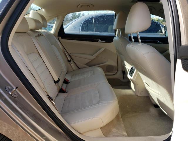Photo 6 from auction – 2015 VOLKSWAGEN PASSAT SEL with VIN 1VWCV7A37FC091336