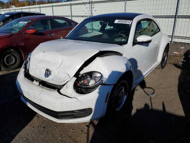 Photo 2 from auction – 2012 VOLKSWAGEN BEETLE with VIN 3VWJP7AT5CM636994