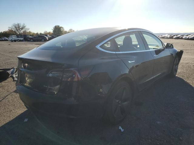 Photo 4 from auction – 2018 TESLA MODEL 3 with VIN 5YJ3E1EB2JF118701