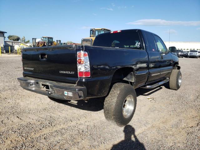 Photo 4 from auction – 2004 CHEVROLET SILVERADO with VIN 2GCEC19T141326755