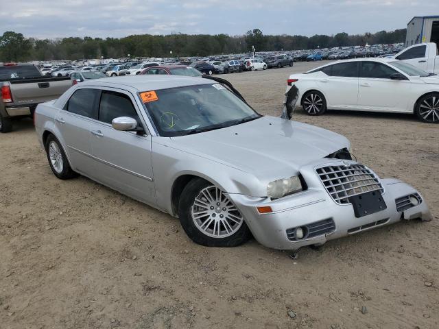 CHRYSLER 300 TOURIN 2010 with VIN 2C3CA5CV1AH297232 - Photo from auction