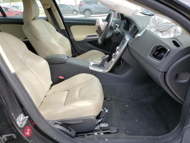 Photo 5 from auction – 2018 VOLVO S60 DYNAMI with VIN YV126MFLXJ2459164