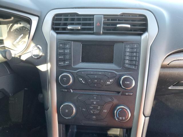 Photo 9 from auction – 2017 FORD FUSION S with VIN 3FA6P0G72HR284824