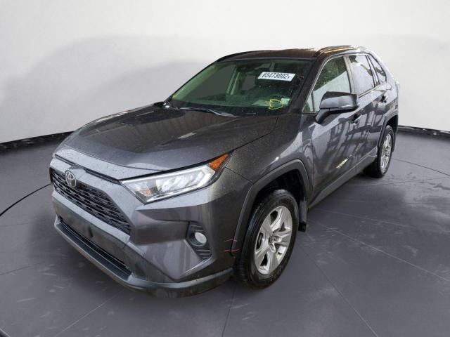 TOYOTA RAV4 XLE 2020 with VIN JTMP1RFV2LJ037441 - Photo from auction