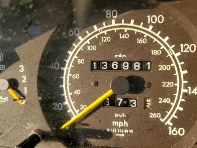 Photo 8 from auction – 1994 MERCEDES-BENZ E 320 with VIN WDBEA32E4RC122738