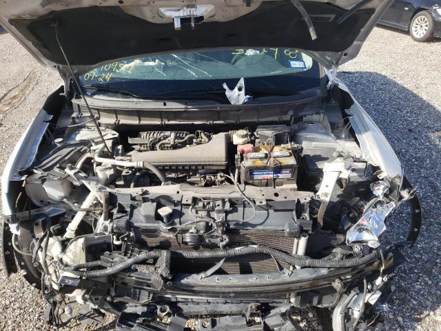 Photo 7 from auction – 2017 NISSAN ROGUE S with VIN KNMAT2MT6HP558207